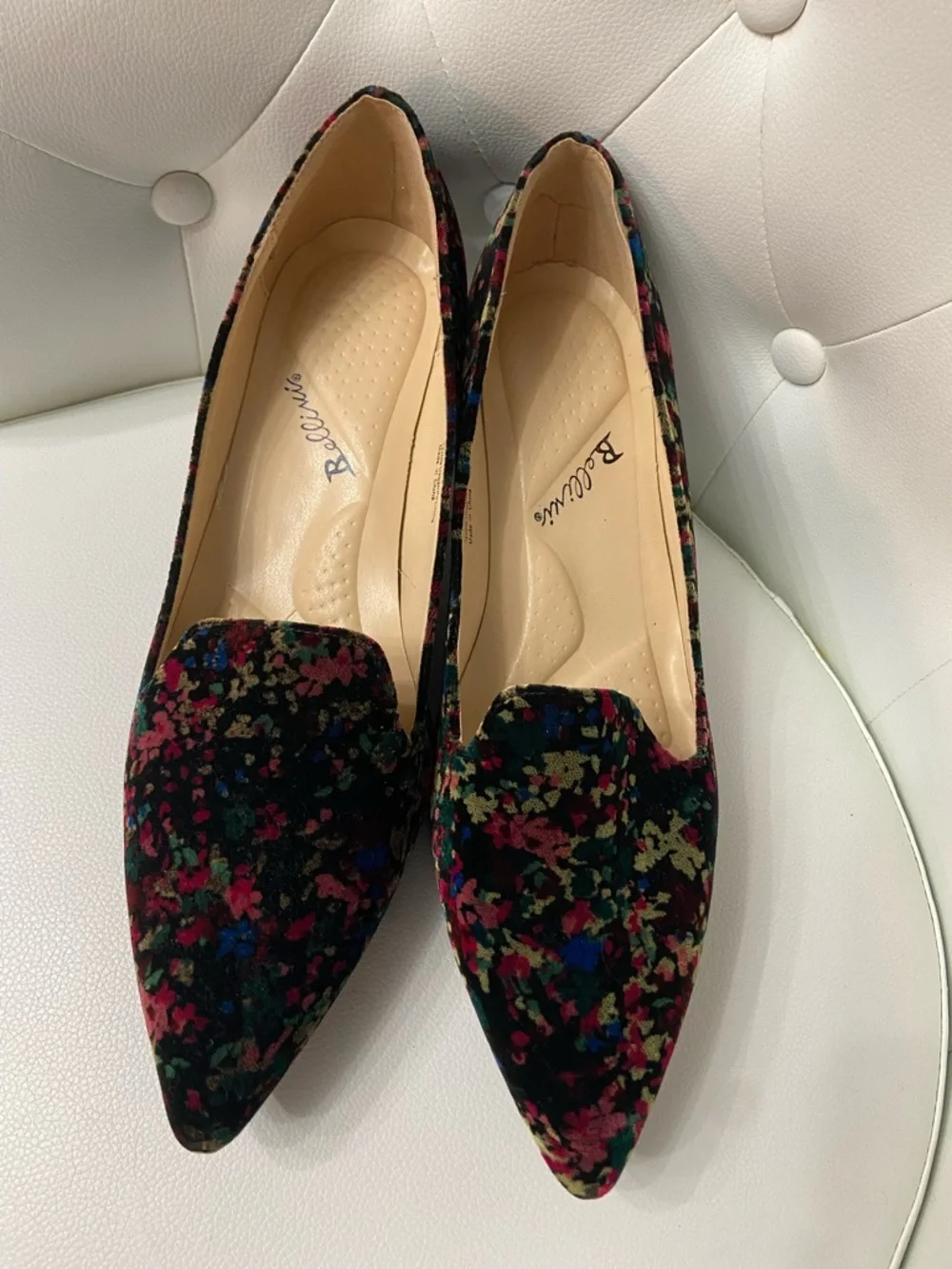 Beautiful BELLINI Bobcat Black Floral Velvet 2.25" Kitten Heel Dark Fairy 11W - Picture 6 of 17